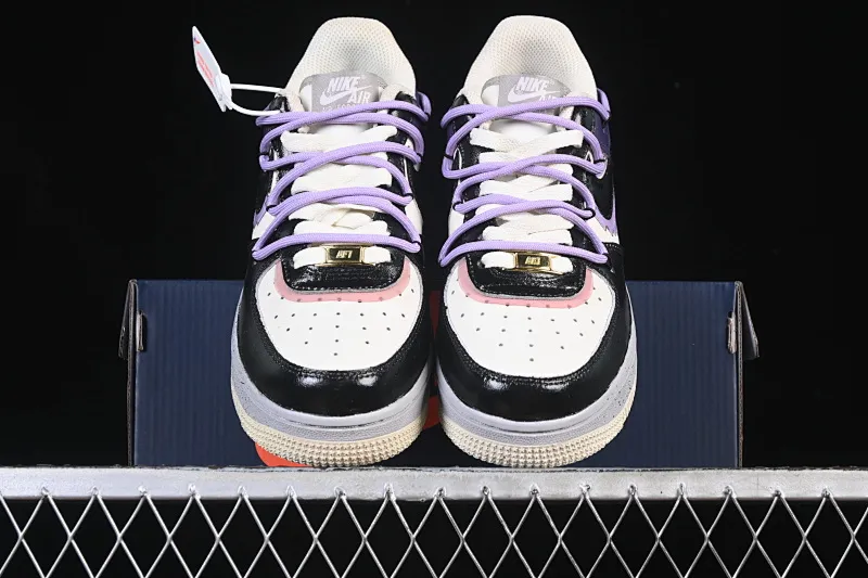 All categories Nk Air Force 1 Air Force series Nk Air Force 1 Low Air Force low-top Nike Air Force 1'07 Low "Pixel Cloud Tracking" Hand-painted graffiti Pixel cloud tracking Air Force 1 low-top casual sports sneakers CJ0304-106